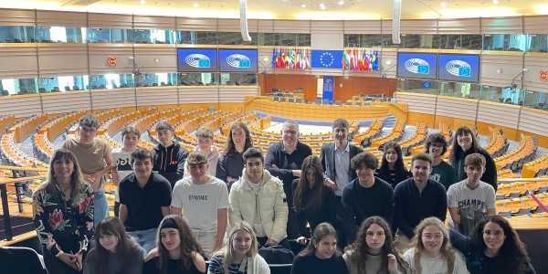 Els guanyadors d'Europa Jove i Què és per a tu Europa? visiten les institucions europees a Brussel·les